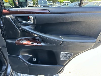 2014 Lexus LX 570