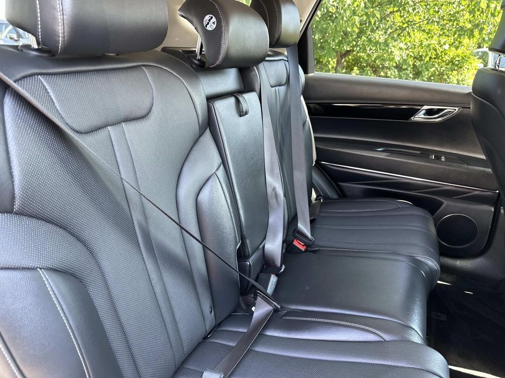 2025 Genesis GV80 2.5T