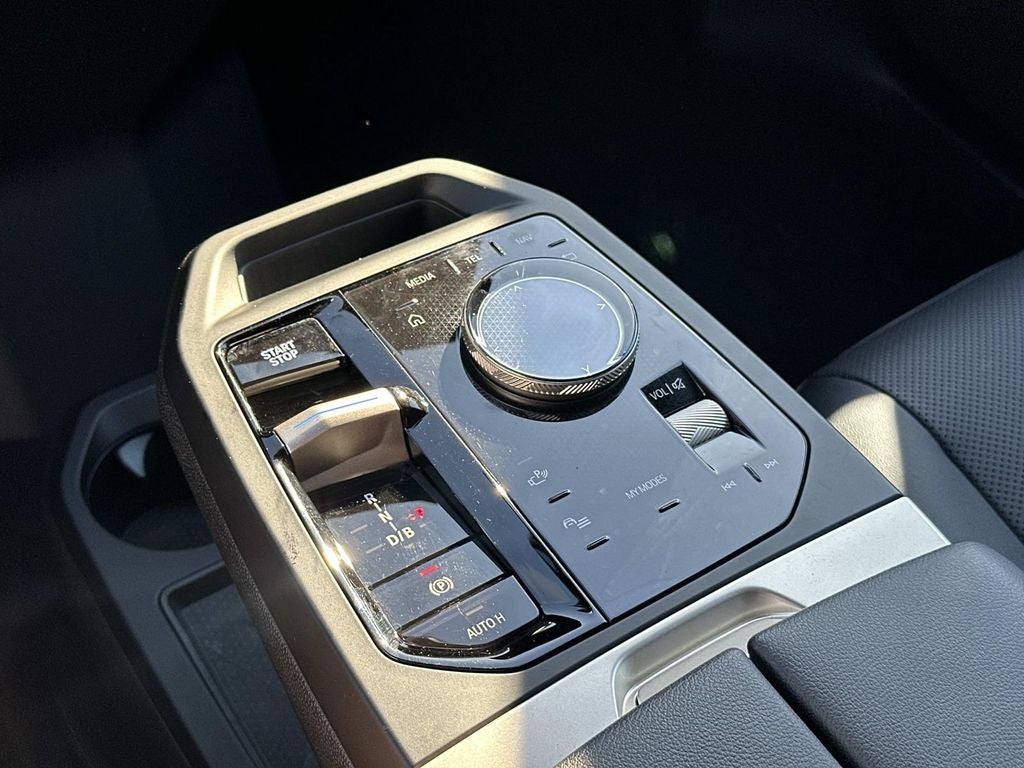 2024 BMW iX xDrive50