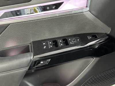 2023 BMW 7 Series 740i