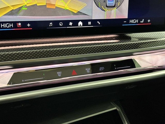 2023 BMW 7 Series 740i