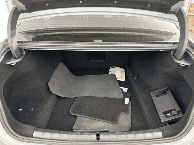 2023 BMW 7 Series 740i