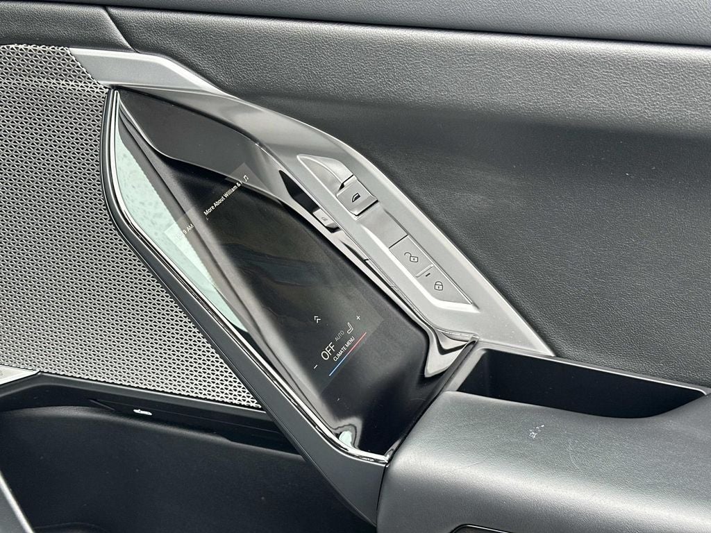 2023 BMW 7 Series 740i