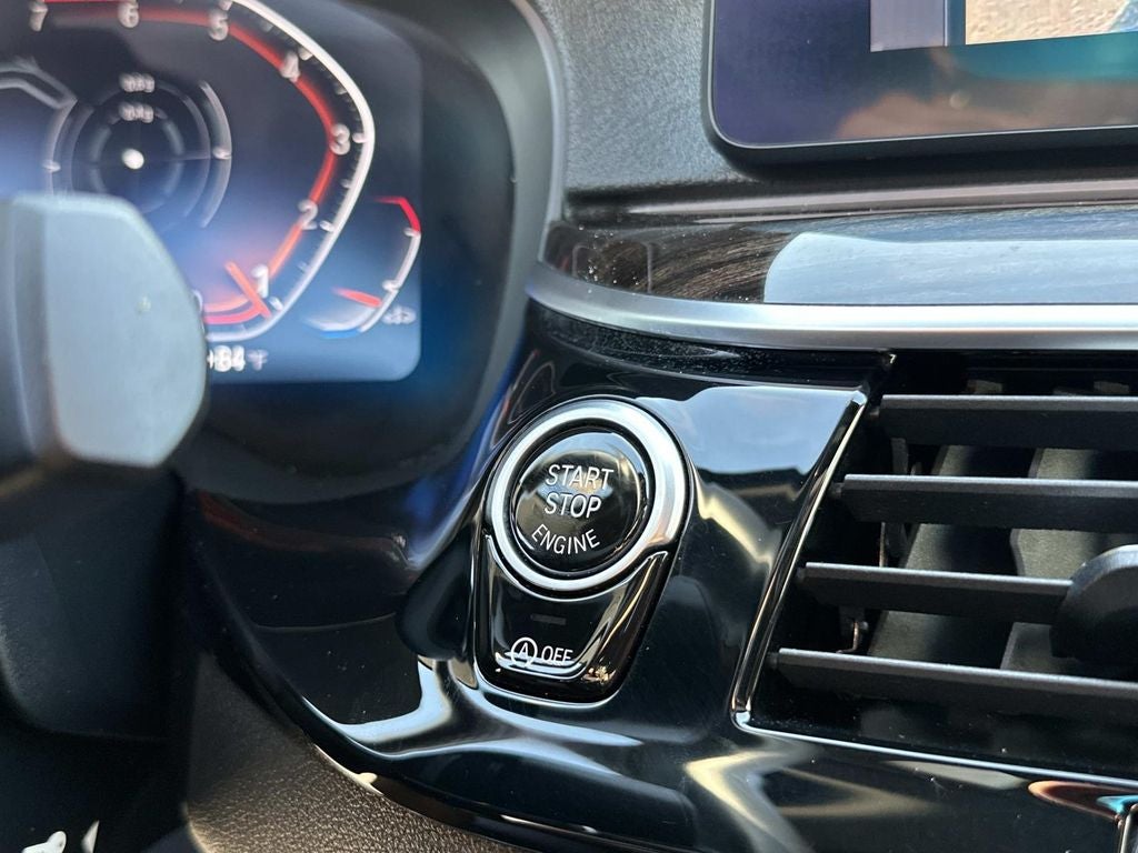 2021 BMW 5 Series 530i