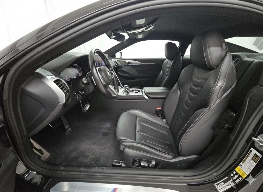 2023 BMW 8 Series 840i