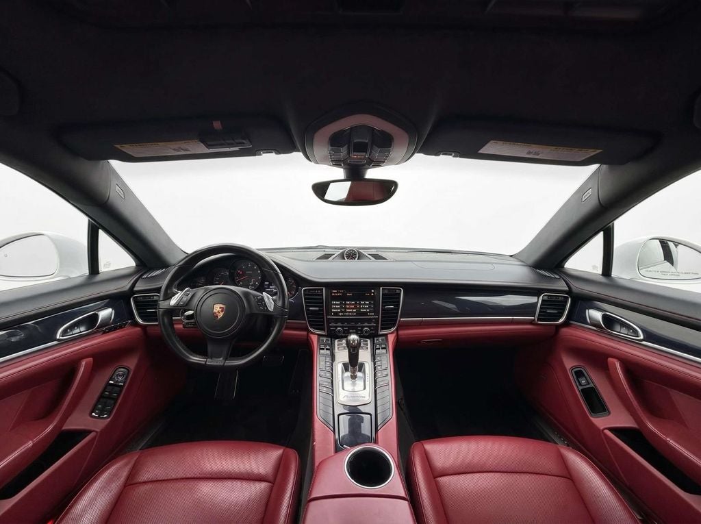 2015 Porsche Panamera 4