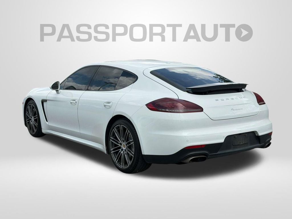 2015 Porsche Panamera 4