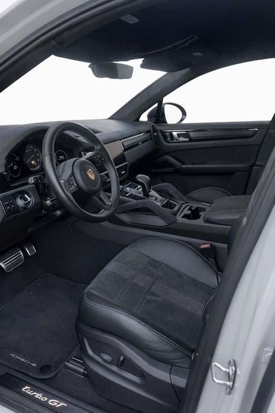 2023 Porsche Cayenne Coupe Turbo GT