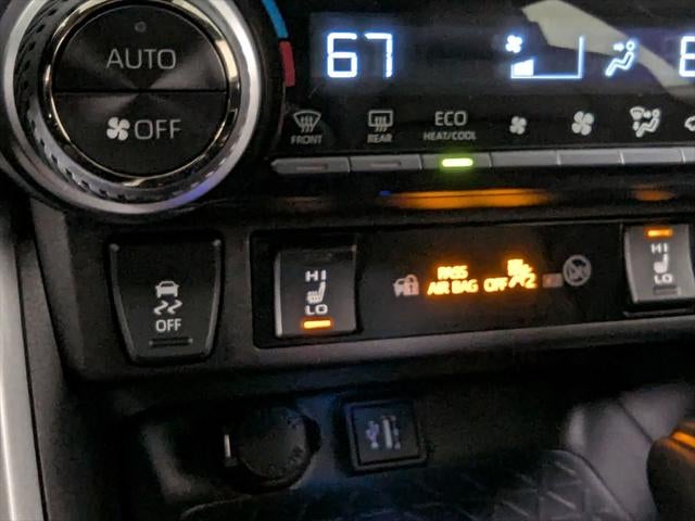 2024 Toyota RAV4 Hybrid XSE