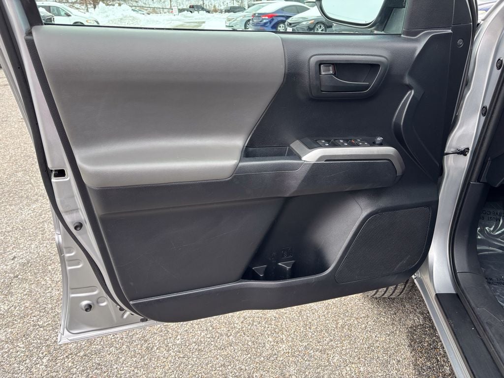 2019 Toyota Tacoma SR5 V6