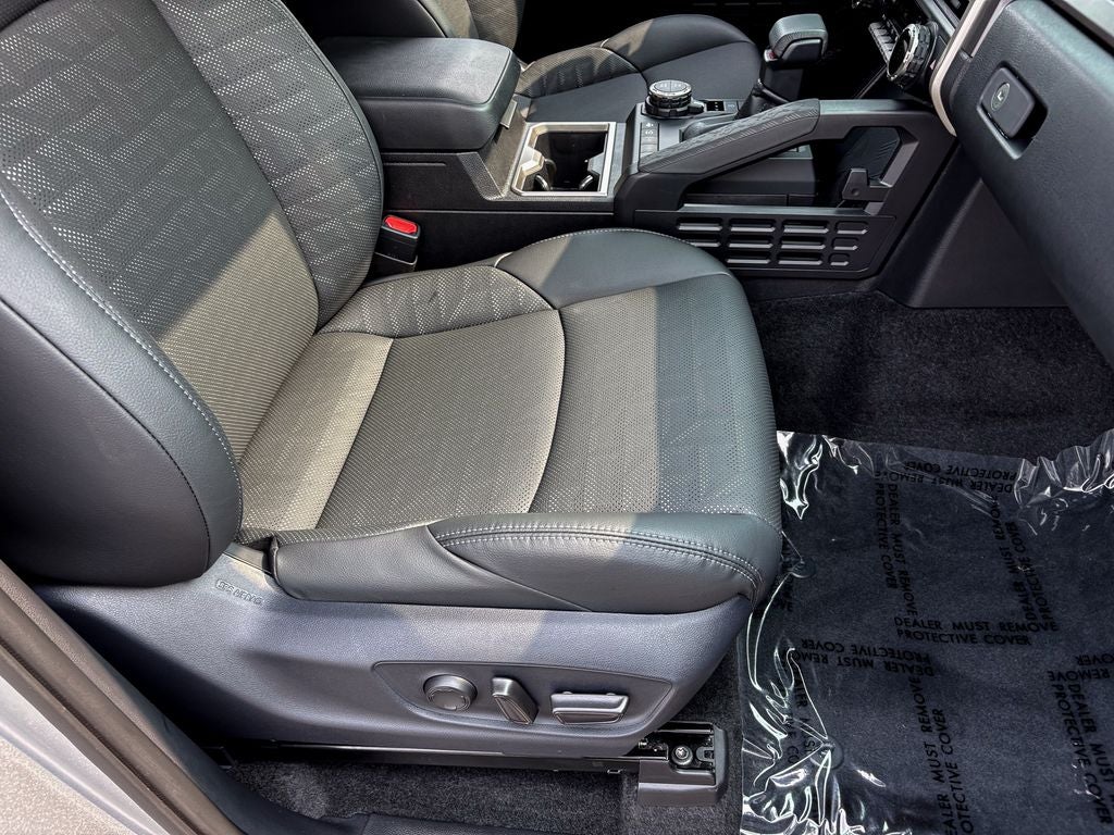 2025 Toyota Tacoma Hybrid TRD Sport