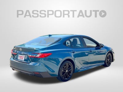 2025 Toyota Camry SE