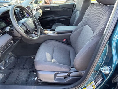 2025 Toyota Camry LE