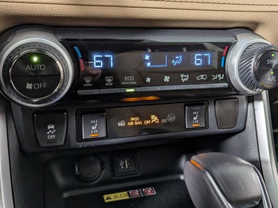 2023 Toyota RAV4 Hybrid XLE Premium