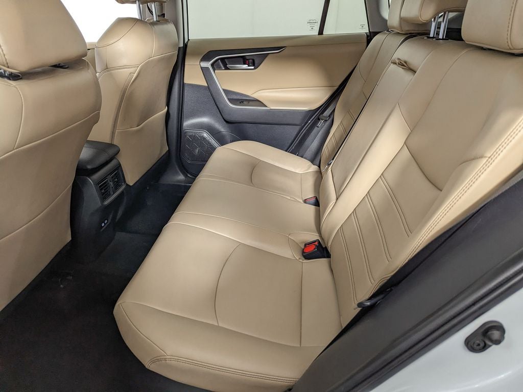 2023 Toyota RAV4 Hybrid XLE Premium