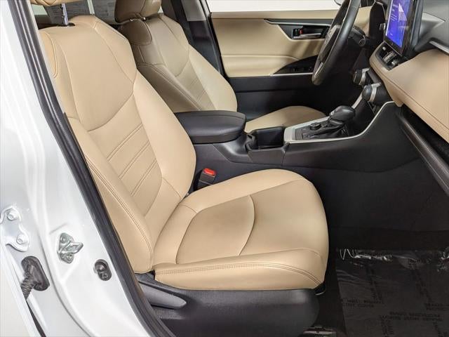 2023 Toyota RAV4 Hybrid XLE Premium