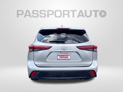 2021 Toyota Highlander LE