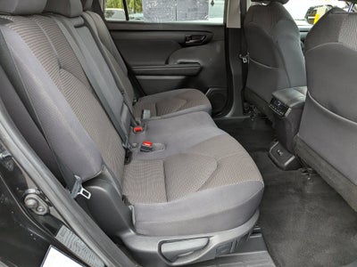 2021 Toyota Highlander LE
