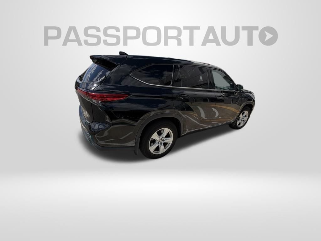 2021 Toyota Highlander LE