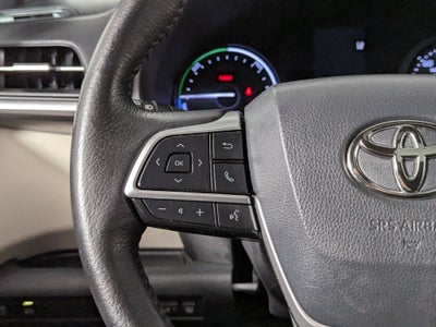 2021 Toyota Sienna XLE 8 Passenger