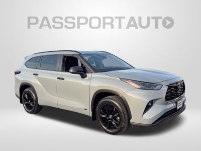 2024 Toyota Highlander Hybrid XLE