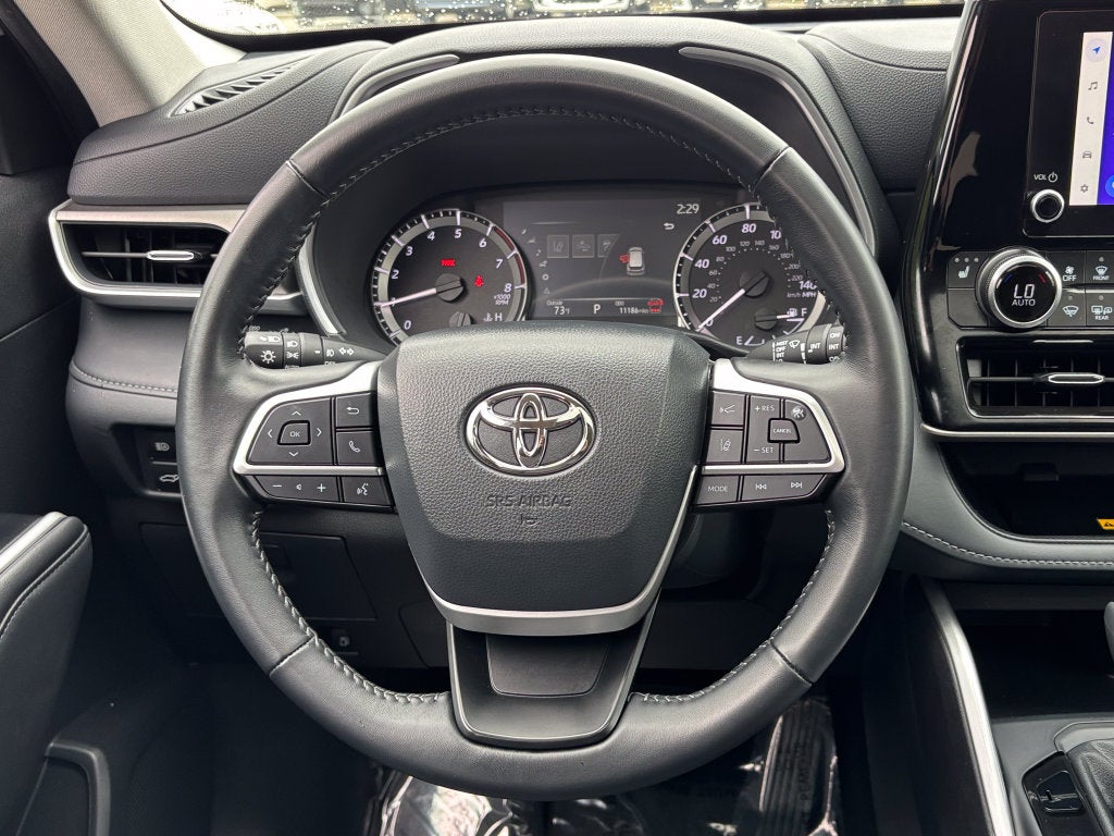 2026 Toyota Highlander XLE