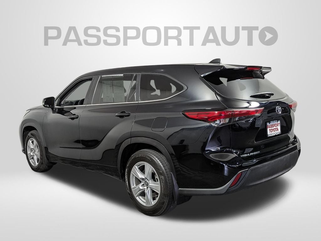 2023 Toyota Highlander LE