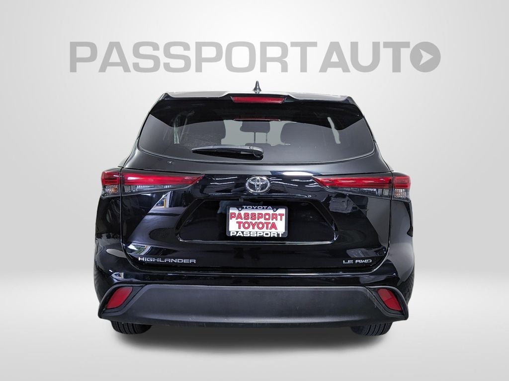 2023 Toyota Highlander LE