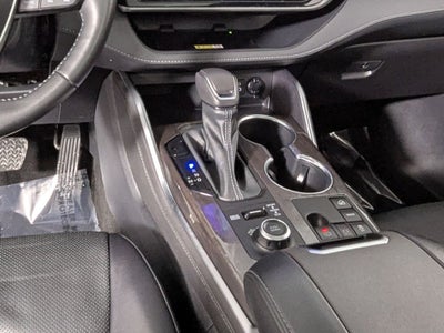 2023 Toyota Highlander Platinum