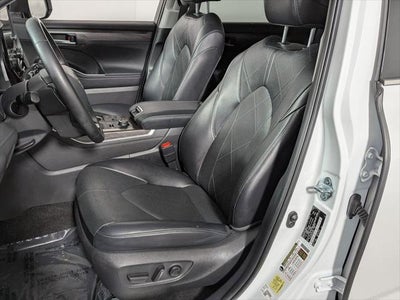 2023 Toyota Highlander Platinum