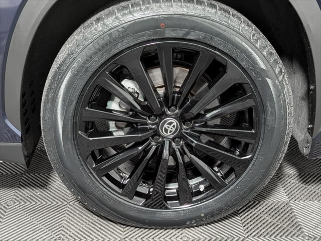 2024 Toyota Highlander XSE