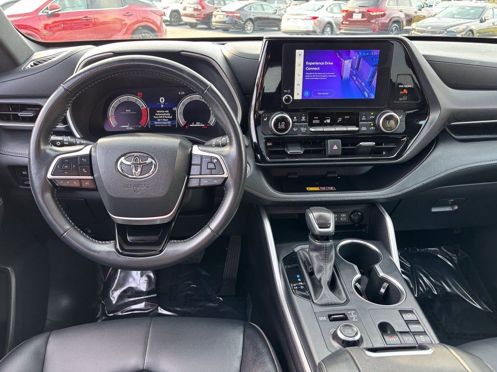 2025 Toyota Highlander XSE
