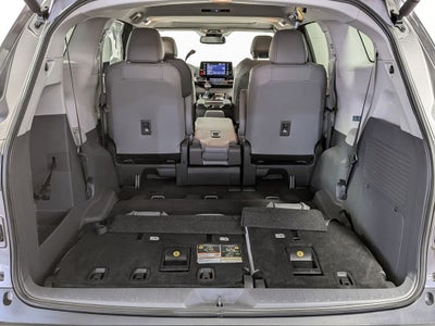 2024 Toyota Sienna XLE 8 Passenger