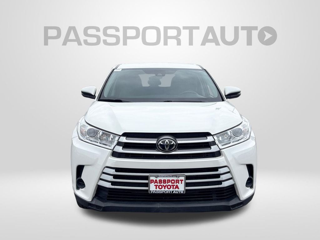 2019 Toyota Highlander LE
