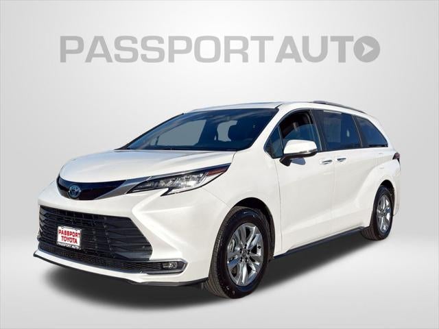 2025 Toyota Sienna Limited 7 Passenger