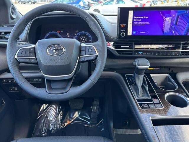 2025 Toyota Sienna Limited 7 Passenger