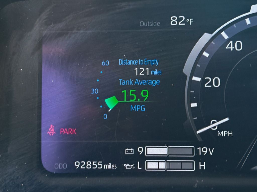 2023 Toyota Tundra Hybrid Platinum