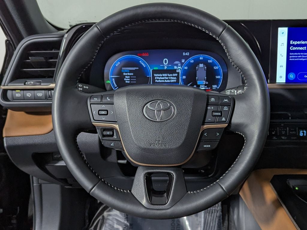 2025 Toyota Crown Signia XLE