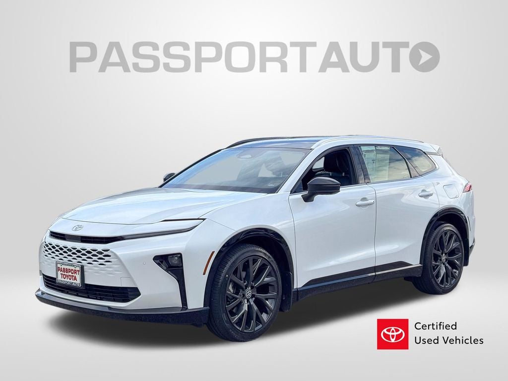 2025 Toyota Crown Signia Limited