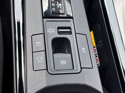 2024 Toyota Prius XLE