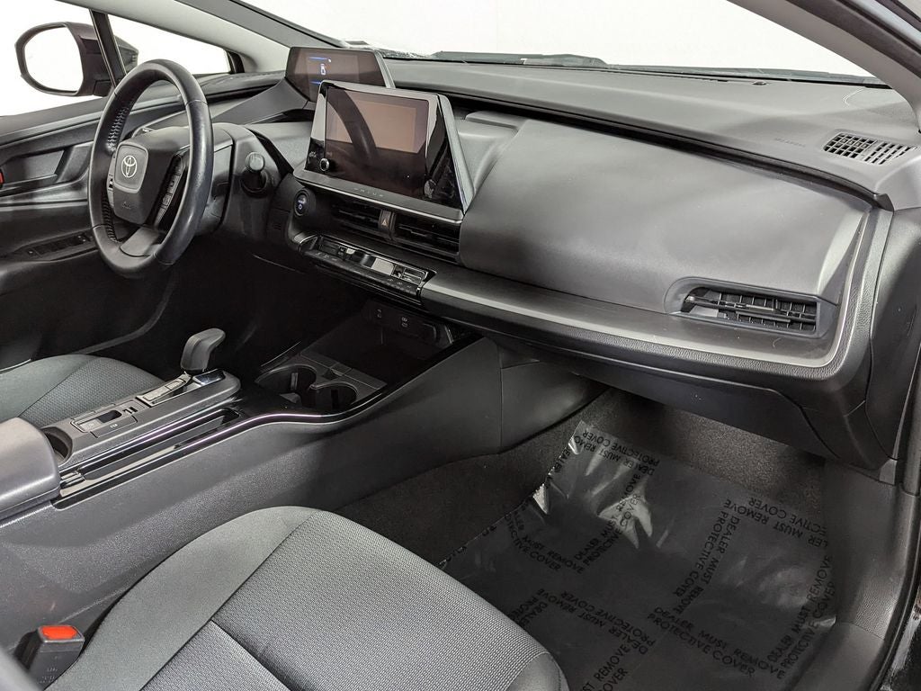 2024 Toyota Prius LE