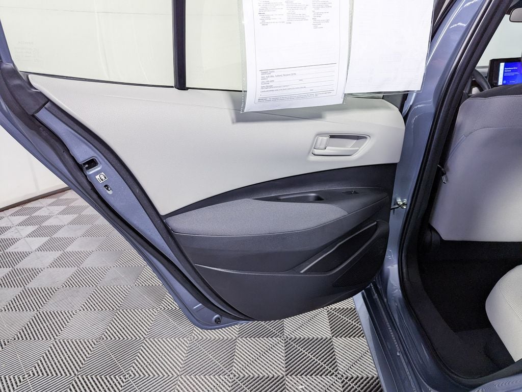 2025 Toyota Corolla Hybrid LE