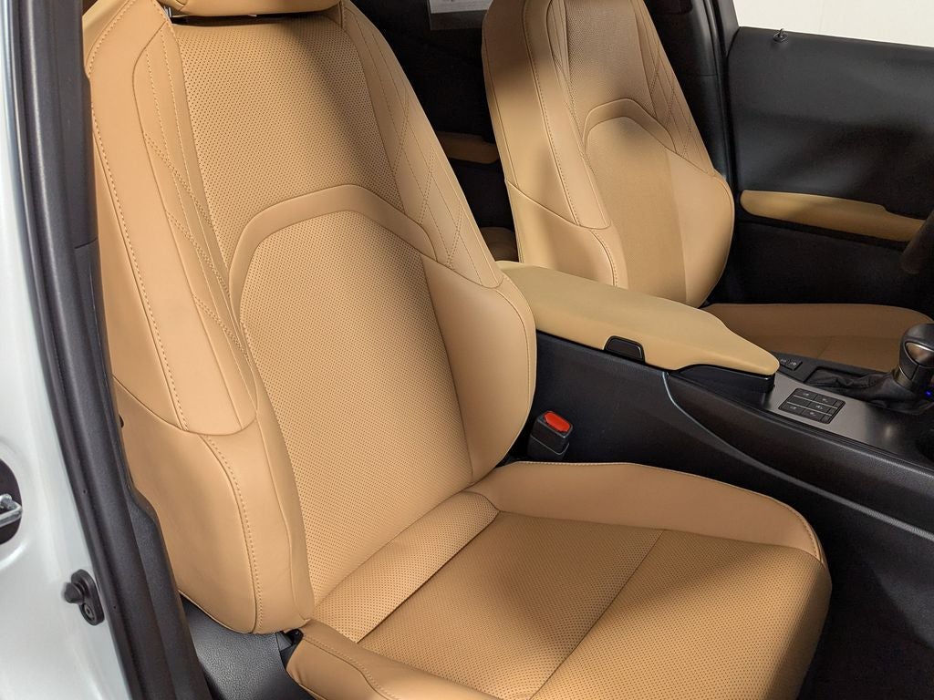 2023 Lexus UX 250h Premium