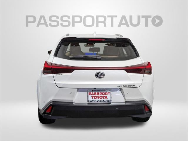 2023 Lexus UX 250h Premium